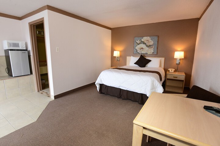 Room 10 of 31