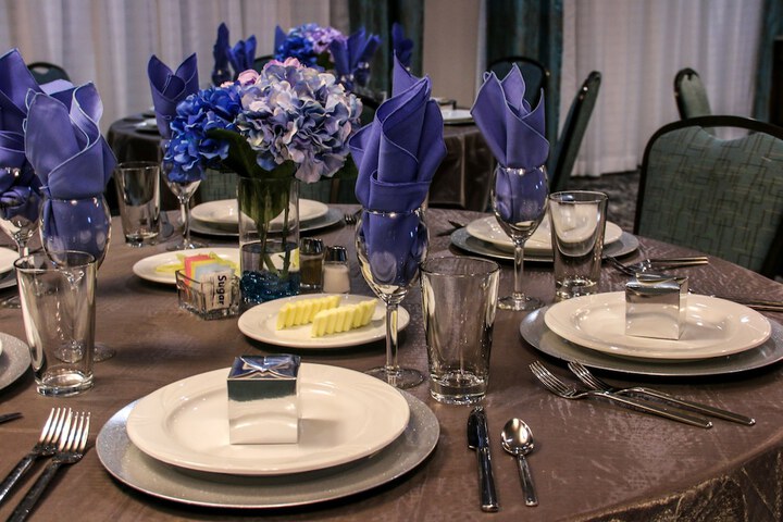 Holiday Inn & Suites Denver Tech Center-Centennial by IHG