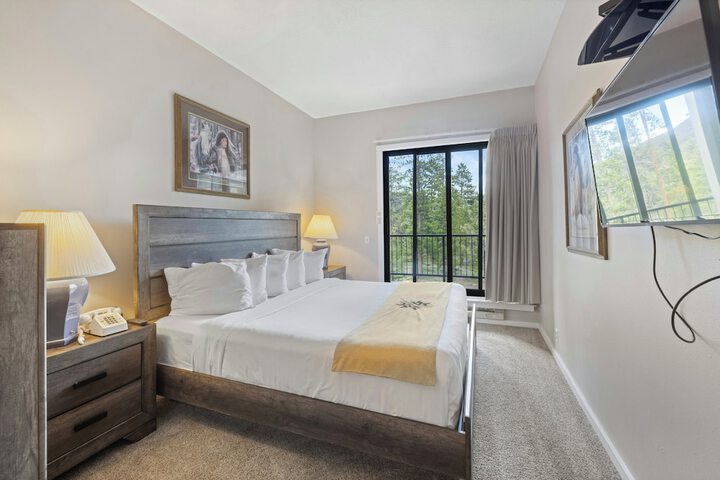 Evergreen Condominiums by Vail Resorts