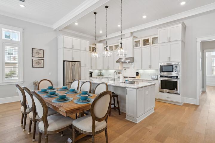 Prominence on 30A by Panhandle Getaways