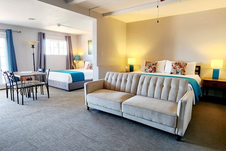 Room 21 of 59