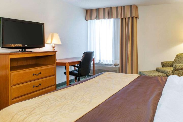 Room 22 of 35