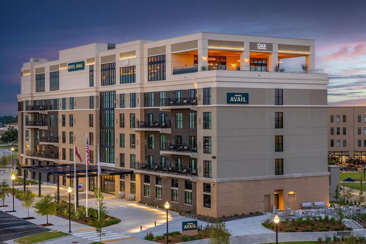 Hotel Avail Rogers Tapestry Collection by Hilton