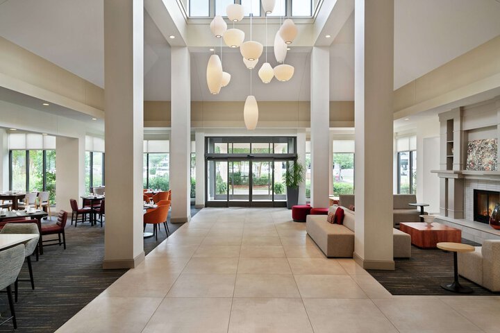 Hotel Interior 6 of 33