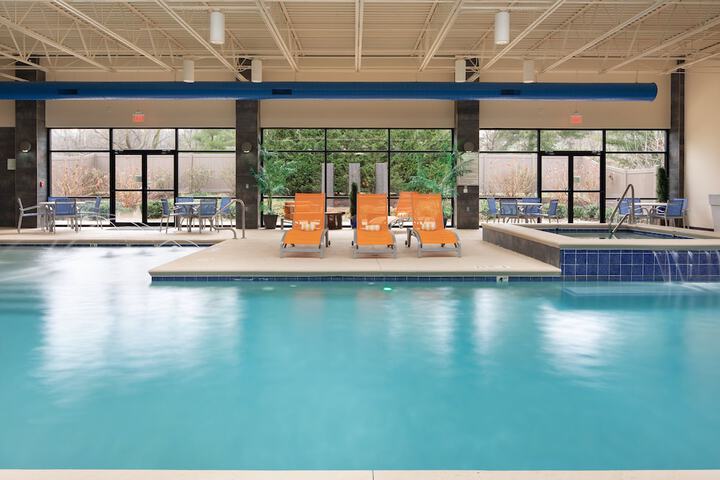 Holiday Inn Hotel & Suites Charleston West by IHG