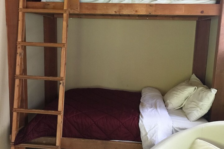 Room 68 of 89