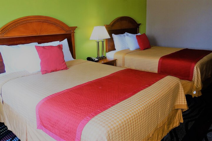 Room 28 of 37