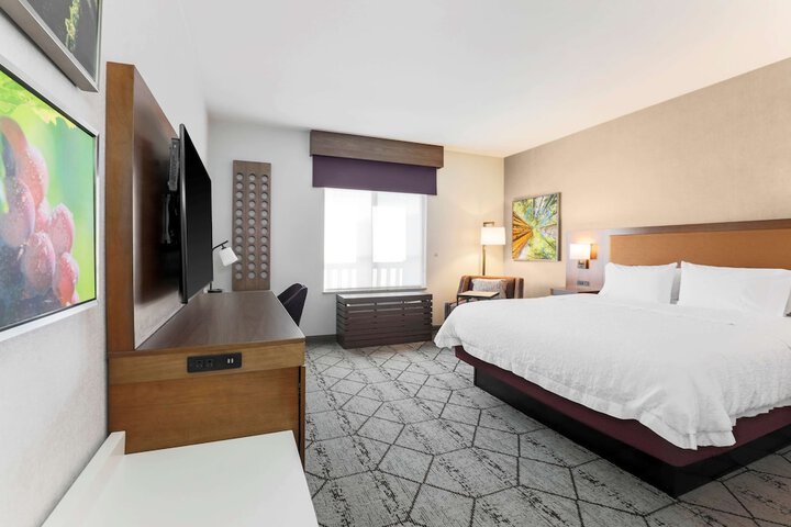 Room 42 of 51