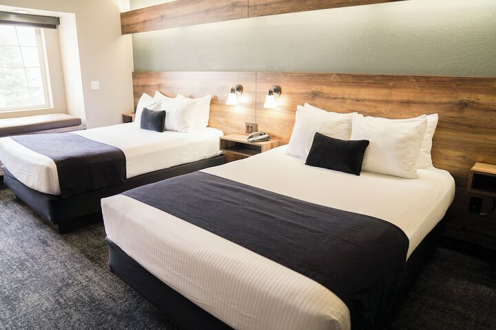 Hotel Ruby Ponderay / Sandpoint