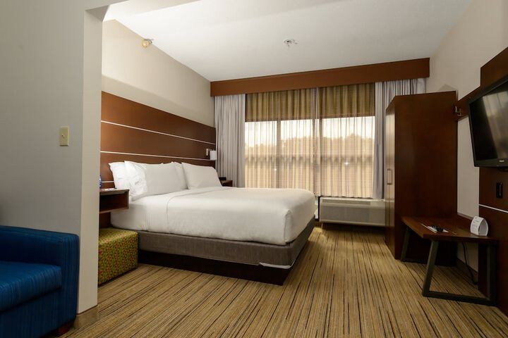 Room 20 of 40