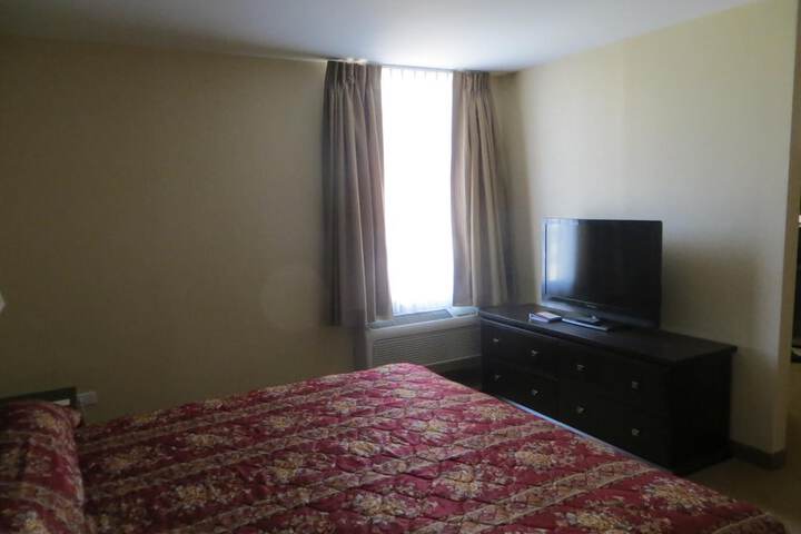 Room 18 of 38