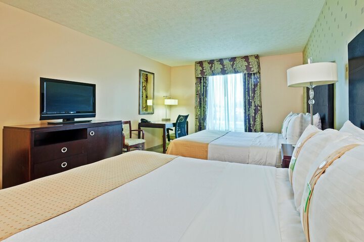 Room 21 of 30