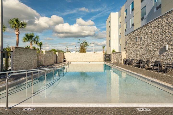 Pool 2 of 33