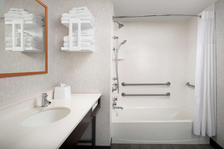 Hampton Inn & Suites Rapid City Rushmore