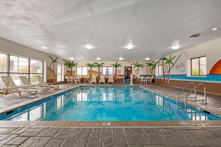 Pool 4 of 25