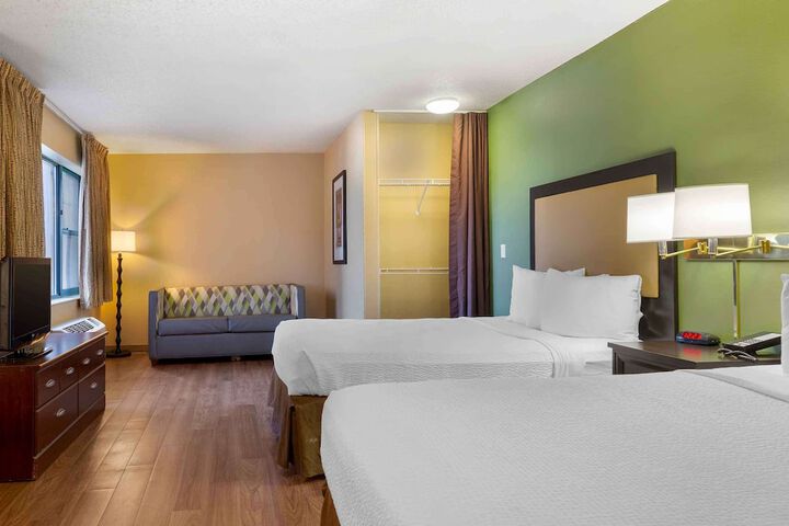 Extended Stay America Select Suites Hartford Manchester