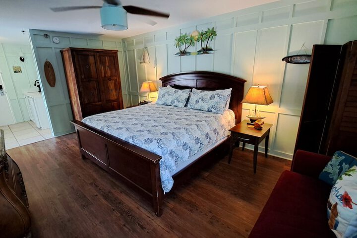 Saint Simons Inn by the Lighthouse