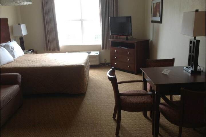 Room 16 of 34