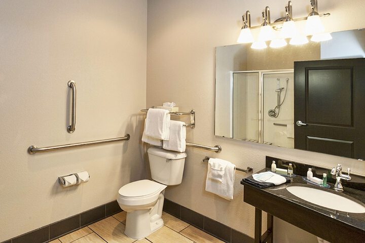 Park Point Marina Inn