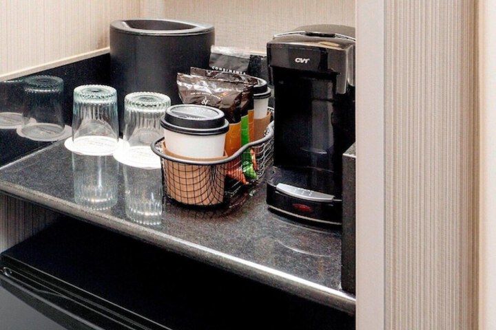 Breakfast/Coffee Service 42 of 46