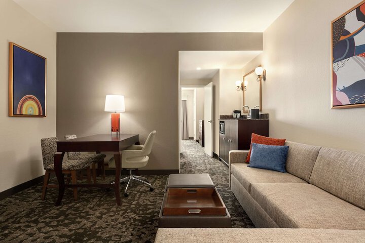 Room 33 of 101