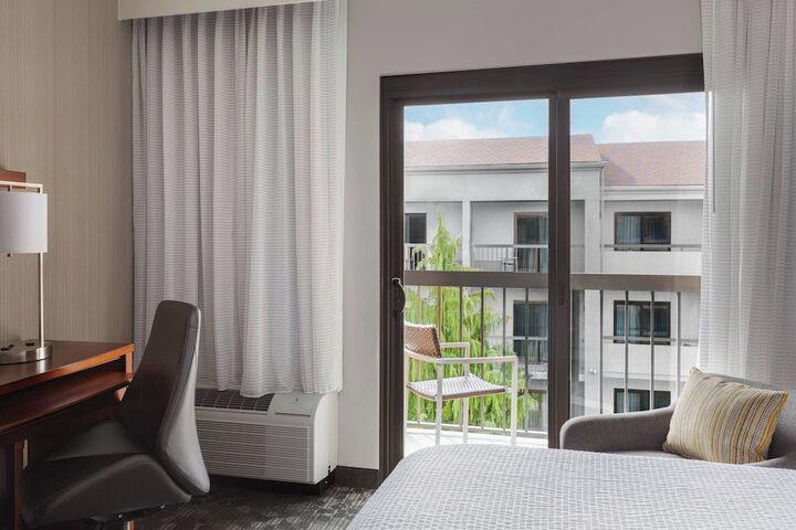 Courtyard by Marriott Philadelphia Devon / Villanova