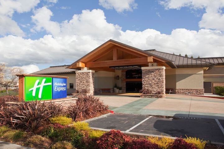 Holiday Inn Express Walnut Creek by IHG