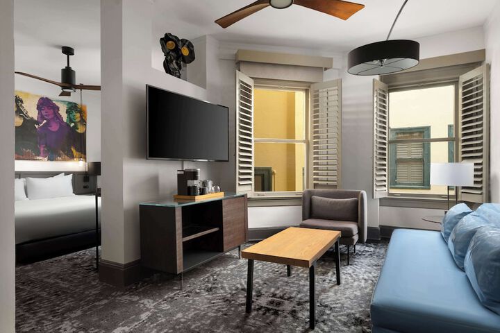 Room 12 of 56
