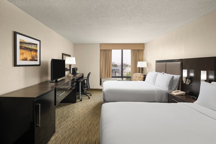 Holiday Inn Miami - International Airport by IHG