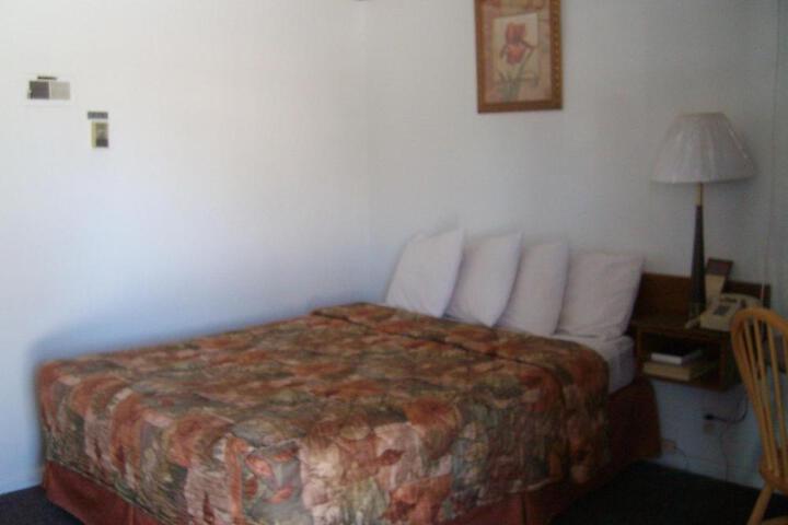 Western Motel Ranchester