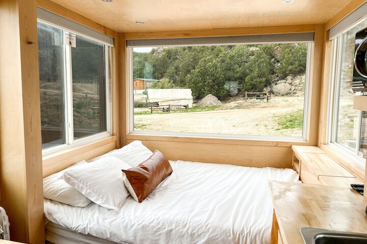 BV Overlook Camp & Lodging