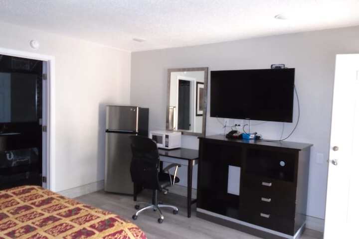 Town House Motel