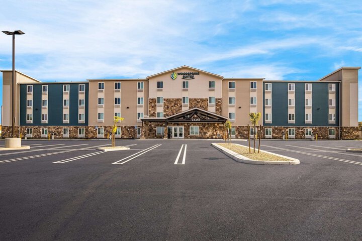 WoodSpring Suites Moreno Valley