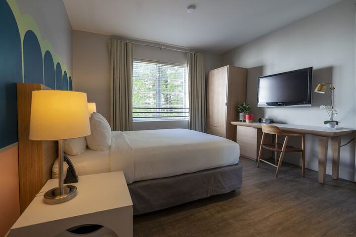 Room 46 of 117