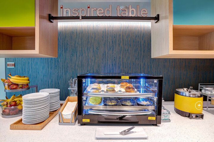 Breakfast/Coffee Service 39 of 46