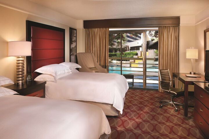 Room 20 of 72