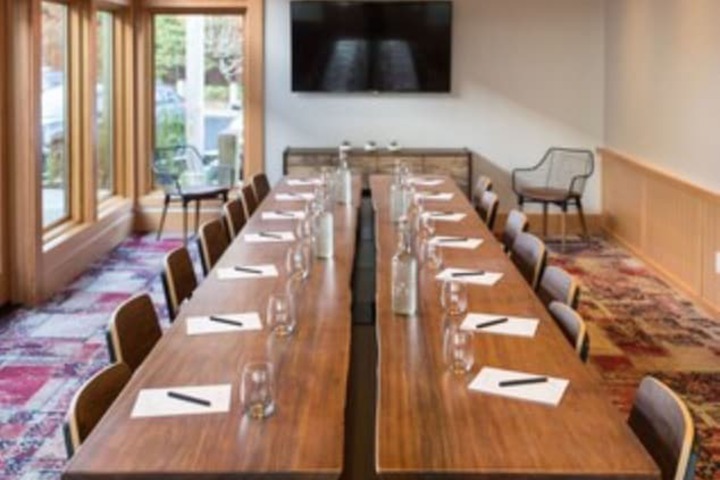Headlands Coastal Lodge & Spa