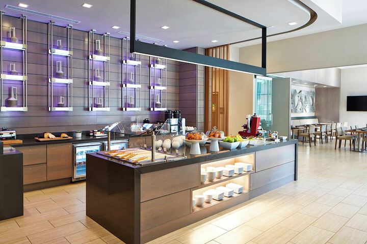 AC Hotel by Marriott Seattle Bellevue / Downtown