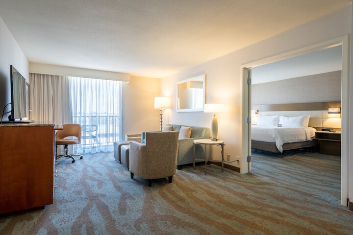 Room 70 of 185