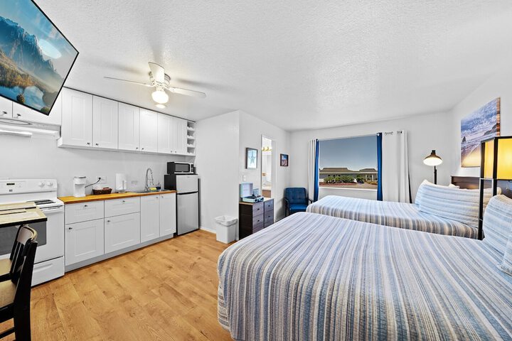 Surf & Sand Inn