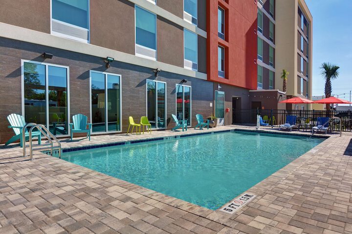 Pool 4 of 45