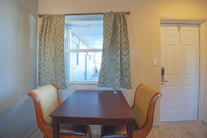 Room 49 of 126
