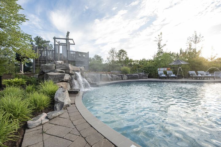 Pool 14 of 127
