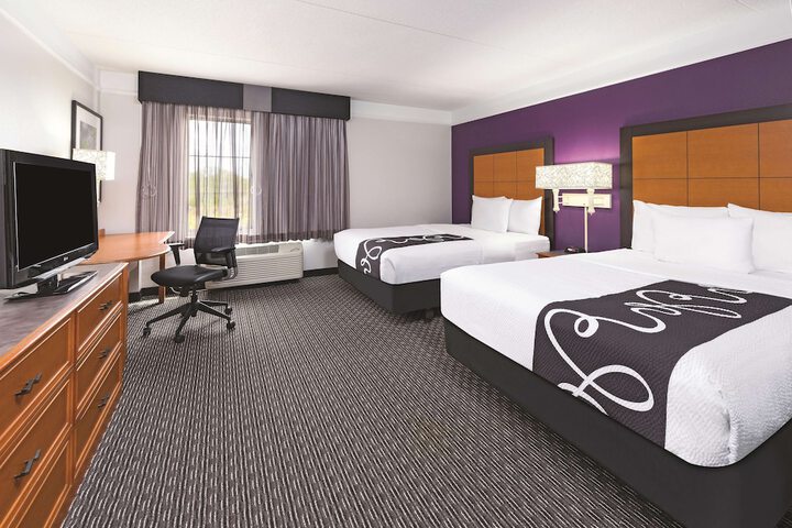 Room 34 of 41