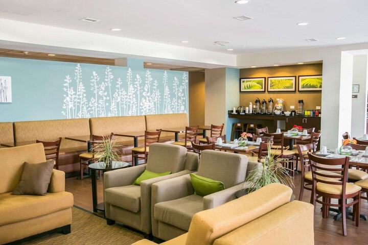 Hotel Interior 19 of 61