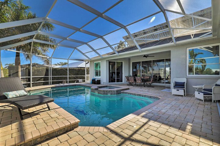Heated Pool / spa & Dock: Apollo Beach Home on Canal