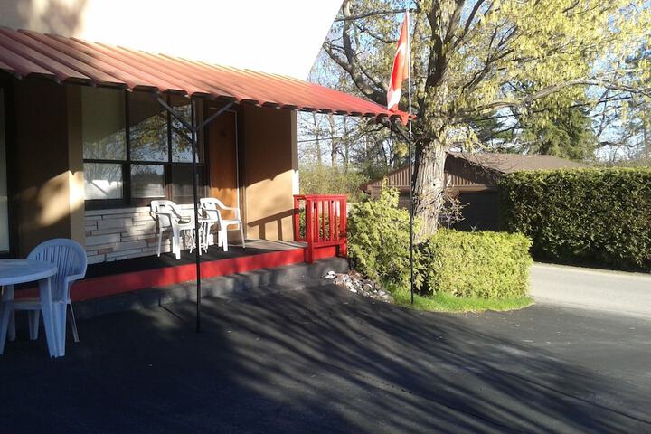 Property Grounds 40 of 47