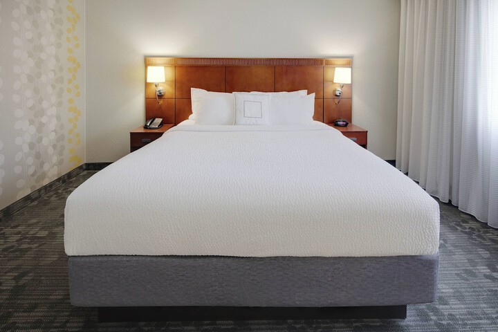 Courtyard by Marriott Atlanta Marietta / I-75 North