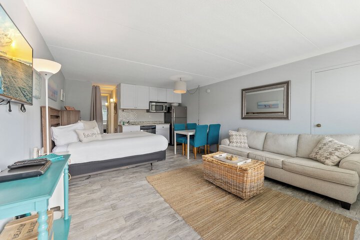 Beachcomber Resort
