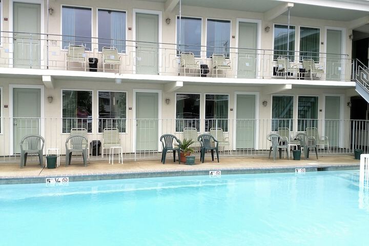 Pool 5 of 54